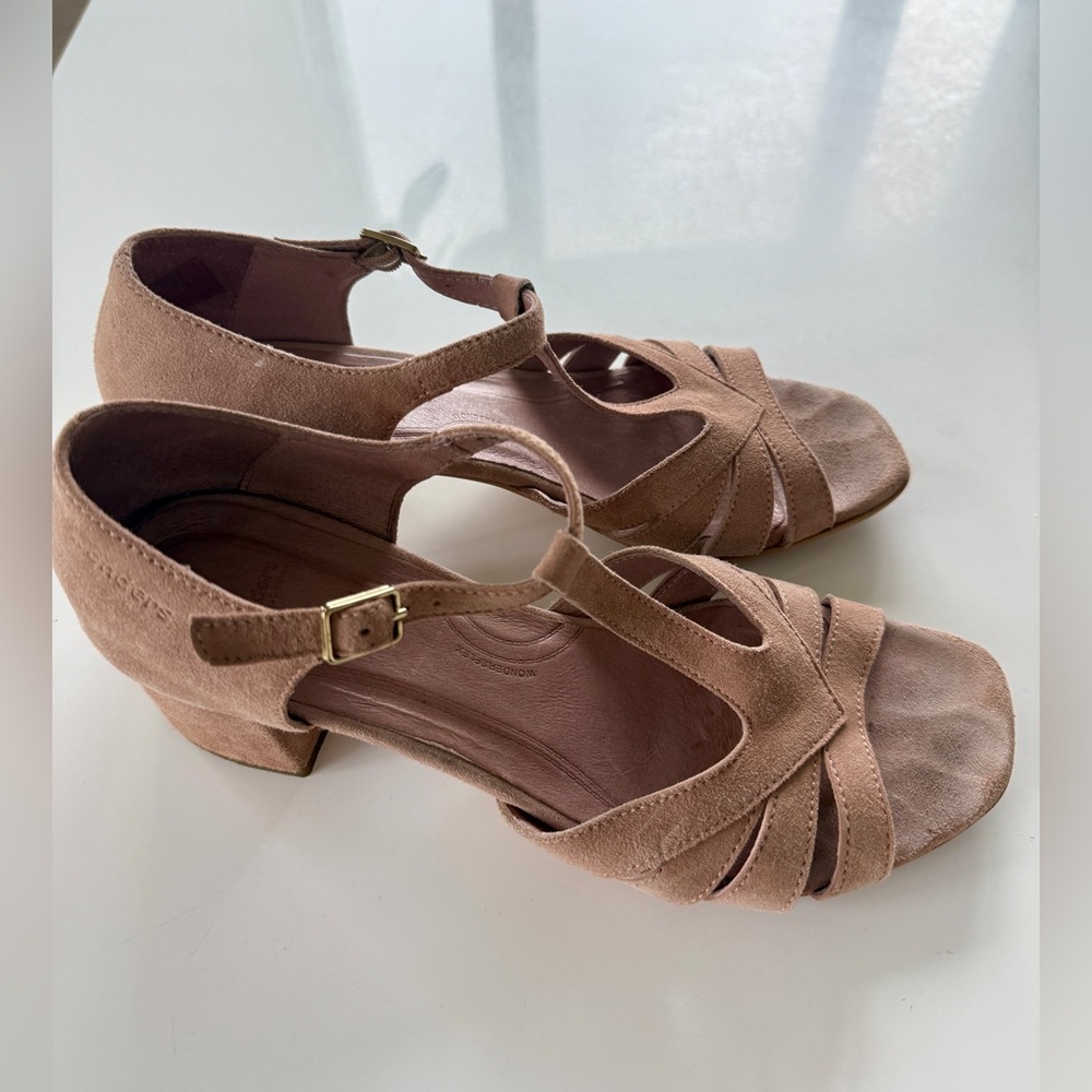 Wonders suede sandals size 39/8.5 Memory Gel 2.5" block heel